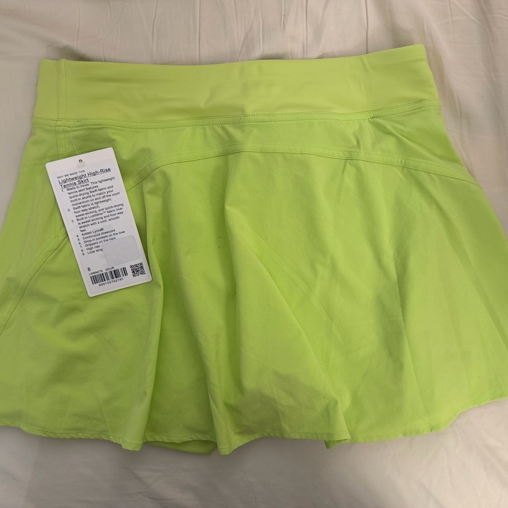 SALE💚Lululemon Neon Green Skirt💚